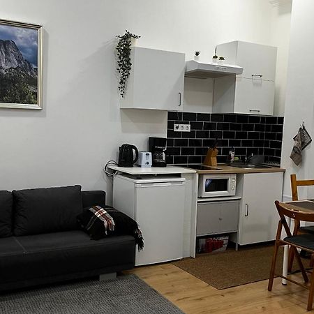 M&M Apartment Budapest House Extérieur photo