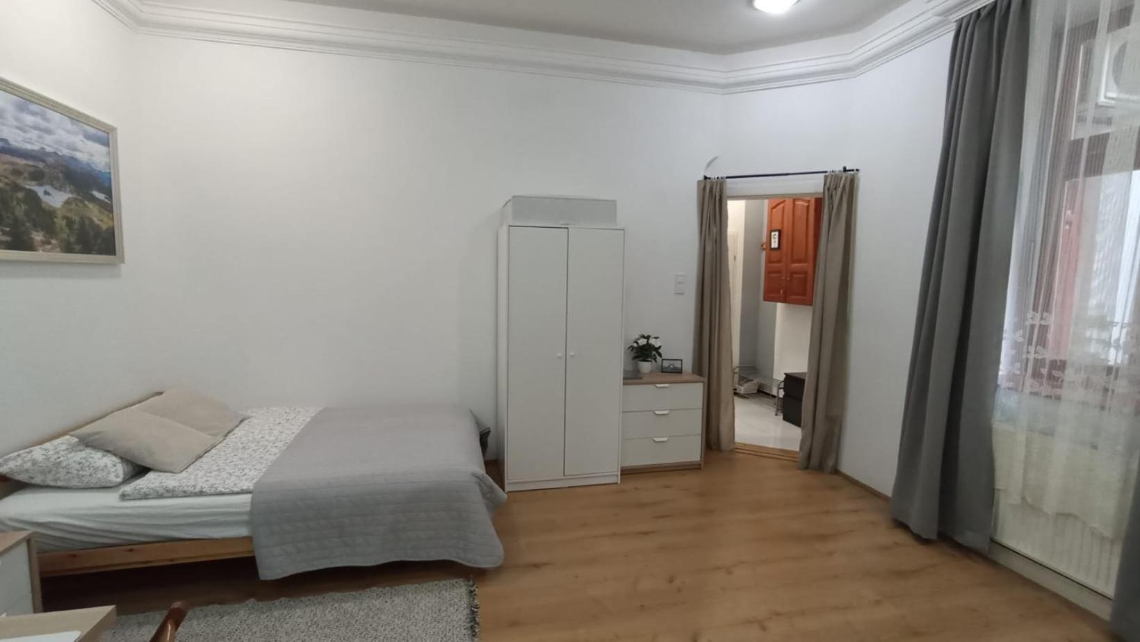 M&M Apartment Budapest House Extérieur photo